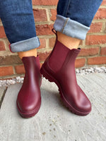 Wine Chelsea Style Wellie Boots